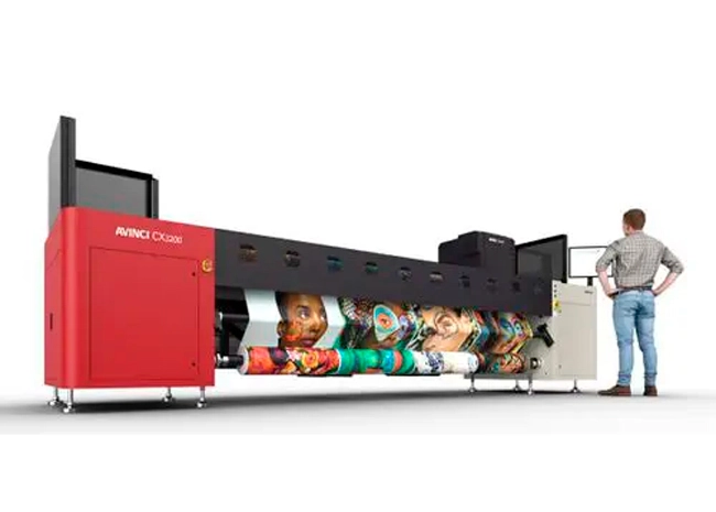 Impresora Avinci CX3200 con tecnología de impresión con sublimación de tinta